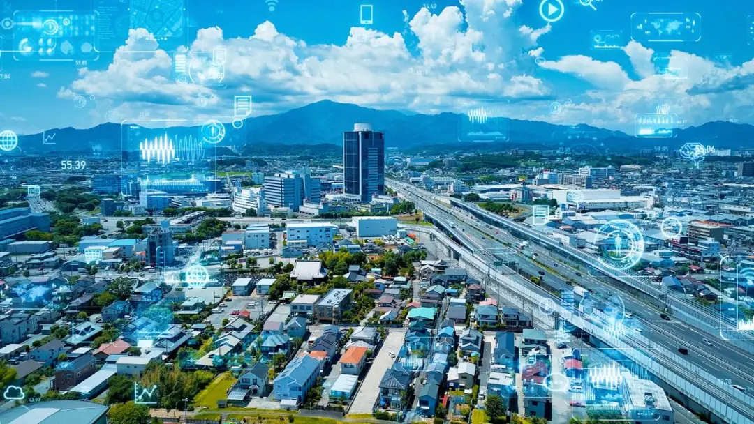 自治体DXとは？メリット・課題・成功のポイントと先進事例をわかりやすく解説